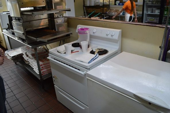 The Lunch Box: 268 Colyar Street, Tracy City, TN 37387
